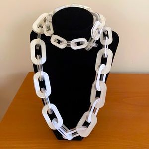Chunky Resin Link Necklace
